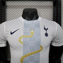 Tottenham Hotspur Jugador Camiseta 2025 - White Gold Snake