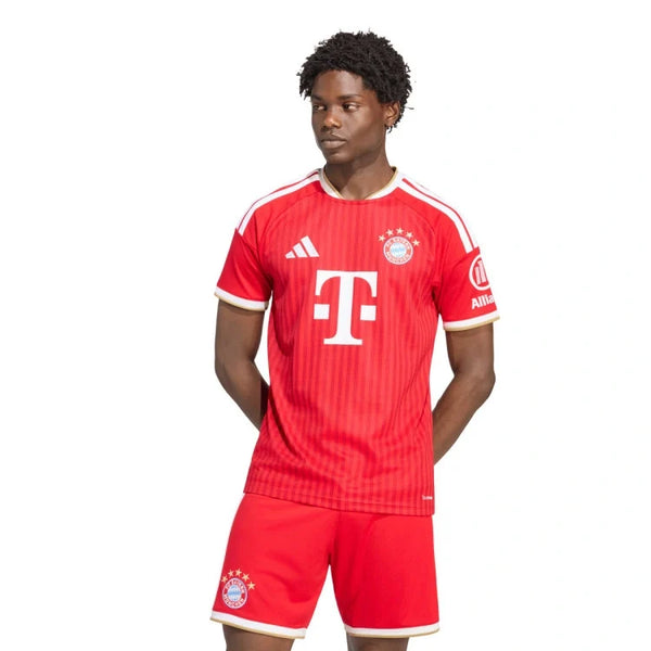 Camiseta Bayern Munich Titular 2026/27 - Versión Fan